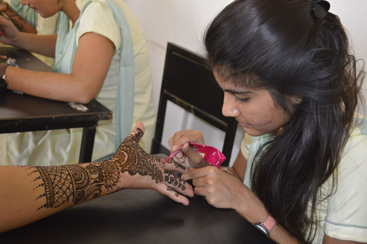 Mehndi